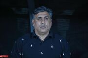 سرمربی استقلال خوزستان: به احترام بازیکنانم کلاه از سر بردارید