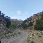 گره کور توسعه و ایمنی در سیروان؛ جاده ای با ظرفیت پدافند غیرعامل، چشم‌انتظار روکش