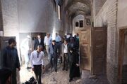 بازدید میدانی محمدعلی طالبی از قلب بازار تاریخی کرمان؛ تأکید بر مرمت و بازآفرینی شهری