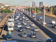 آزادراه‌های قزوین زیر بار ترافیک پر حجم و نیمه سنگین