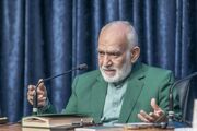 اعتیاد عزم انسان را نابود می‌کند
