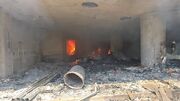 آتش‌سوزی هتل ۱۵ طبقه در بزرگراه چمران مهار شد/ مصدوم شدن یک نفر