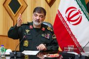 دیدار سردار رادان با خانواده شهیدان لاریجانی، نصیرزاده و سلیمانی
