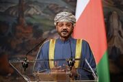 عمان: عبور امن از تنگه هرمز جدا از امنیت کل منطقه نیست/ خواهان تشدید تنش نیستیم