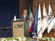 رئیس اتاق بازرگانی : باید چراغ کارخانه‌ها را روشن نگه داریم