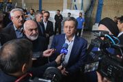 همتی: پیگیر بازگشت ارز حاصل از صادرات غیرنفتی هستیم