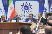 توسط رئیس اتاق بازرگانی ارومیه ؛ ۱۳ مطالبه بخش خصوصی آذربایجان‌غربی در حضور وزیر اقتصاد مطرح شد