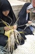 مشق عشق هنرمندان بافقی در قاب اجرای زنده/ نخلستان‌هایی که هنر را به بار می‌نشانند