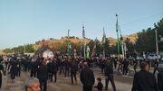 علم‌ها در کهن‌شهر کدکن تربت حیدریه جامه‌ عزا پوشیدند