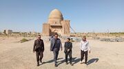 آغاز سنگ‌فرش ۴۶۰۰ مترمربعی محوطه مقبره تاریخی بابا لقمان سرخس