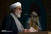 آیت‌الله گلپایگانی: برای مسلمانان ننگ است که نفت یک کشور اسلامی به اسراییل برود