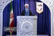 امام‌جمعه ماهدشت: ترکیب ملت بصیر، رهبری حکیمانه و نیروهای مسلح، ضامن اقتدار ملی است