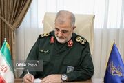 سرلشکر پاکپور: پاسداران انقلاب دست بر ماشه مهیای اجرای دستور فرمانده معظم کل قوا هستند