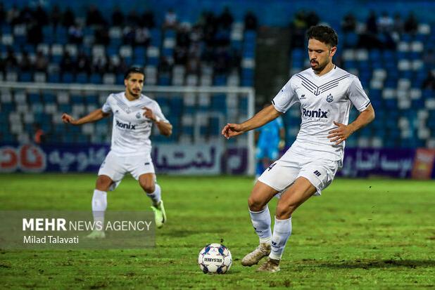 برتری ملوان مقابل استقلال خوزستان در نیمه نخست؛ قوی سپید در ... -