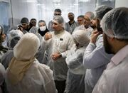 چگونه 6 رزیدنت ایرانی انحصار دارویی آمریکا را درهم شکستند؟ - اکون