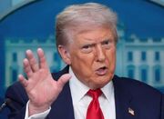 دانشگاهیان لرستان: مواضع اخیر ترامپ سخیف و مداخله‌جویانه است... -