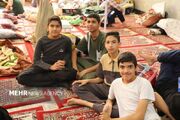 اعتکاف دانش آموزی در اسفراین - اکونیوز