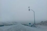 بارش سنگین برف در محورهای مواصلاتی حوزه استحفاظی شهرستان مشگ... -