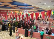 اجرای نورافشانی ۵۰ نقطه‌ای از شهر قم در شب ۲۲ بهمن - اکونیوز