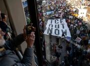 تداوم اعتراضات علیه دولت ترامپ در آستانه تعطیلی دولت فدرال+ف... -