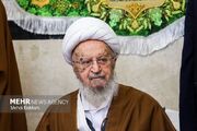آیت‌الله مکارم شیرازی: ایمان به منجی، ضامن پایداری امت اسلام... -