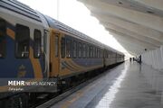 حرکت قطار در محور ریلی خاش - ایرانشهر برای نخستین بار - اکونیوز