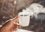 آیا واقعا نوشیدنی گرم باعث خنک شدن بدن می شود؟ - اکونیوز
