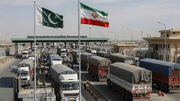 توقف 3000 کامیون ایرانی پشت مرز ریمدان پاکستان - اکونیوز