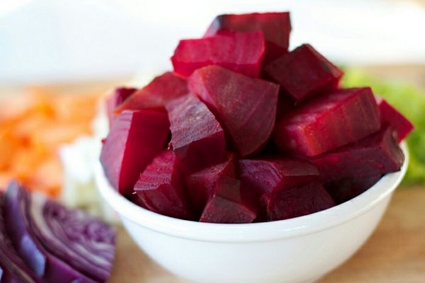 خواص معجزه آسای این خوراکی قرمز رنگ زمستانی برای درمان دیابت