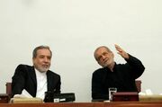 شرط پزشکیان برای مذاکره با آمریکا به روایت عراقچی | اصرار داشت اسم قالیباف به عنوان مسئول مذاکرات بیاید | ما آتش‌بس نمی‌خواستیم، خاتمه جنگ را می‌خواستیم