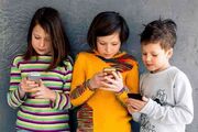 استفاده از موبایل چه بلایی بر سر مغز کودکان می‌آورد؟
