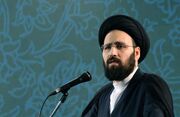 سیدعلی خمینی: محبوب‌ترین فرد در ایران آیت‌الله خامنه‌ای است / جنگ با آمریکا بعید است