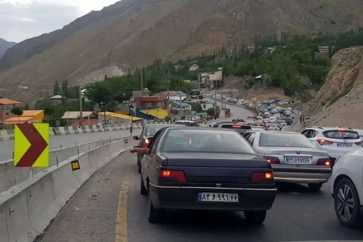 ترافیک سنگین در چالوس؛ مسیر شمال به جنوب روان است