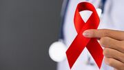 رئیس مرکز تحقیقات ایدز: بیمار مبتلا به HIV با مصرف دارو، هم می‌تواند ازدواج کند و هم بچه‌دار شود