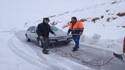 کمک رسانی به ۱۰۰۴ خودرو گرفتار در برف