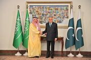 وزرای خارجه پاکستان و عربستان درباره میانجی‌گری در قطر میان آمریکا و ایران گفت‌و‌گو کردند/ دو طرف از پیشرفت در مذاکرات ابراز رضایت کردند