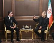 دیدار رئیس اقلیم کردستان عراق با رئیس جمهور؛ پزشکیان: متجاوزین به دنبال تجزیه ایران بودند / تدبیر اقلیم کردستان توطئه‌ها در مرز‌های غربی ما را خنثی کرد / نیچروان بارزانی: هیچگاه بخشی از پروژه علیه ایران نبوده و نخواهیم بود