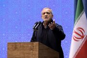 پزشکیان: دستیابی به وحدت نیازمند گذشت از منافع فردی و ترجیح مصالح امت اسلامی بر اختلافات جزئی و سلیقه‌ای است / نباید گرفتار اختلافات و منازعاتی شویم که زمینه سوءاستفاده دشمنان را فراهم می‌کند