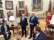 غافلگیری مقامات کاخ سفید از خواندن خبری مبنی بر اینکه ترامپ روز دوشنبه میزبان نتانیاهو اسرائیل خواهد بود / بی‌بی سعی داشت یک دیدار را به زور به وجود آورد / پس از هشدار تل‌آویو درباره ترور احتمالی ترامپ در ترکیه، مقامات متعدد آمریکایی، از جمله ونس نتانیاهو را متهم کرده‌اند که پیش‌بینی‌های خوش‌بینانه‌ای درباره جنگ با ایران مطرح کرده که به نتیجه نرسیده