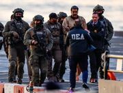 رویترز: آمریکا با همکاری رئیس جمهور موقت ونزوئلا یکی از متحدان نزدیک مادورو را دستگیر کرد