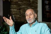 روایت بهزاد نبوی از گلایه پزشکیان به فرماندهان نظامی به دلیل حمله به کشتی‌ها پس از نقض تفاهمنامه / با آمریکا درباره پرونده هسته‌ای ایران مذاکره کنیم / صداوسیما ترمز بریده است