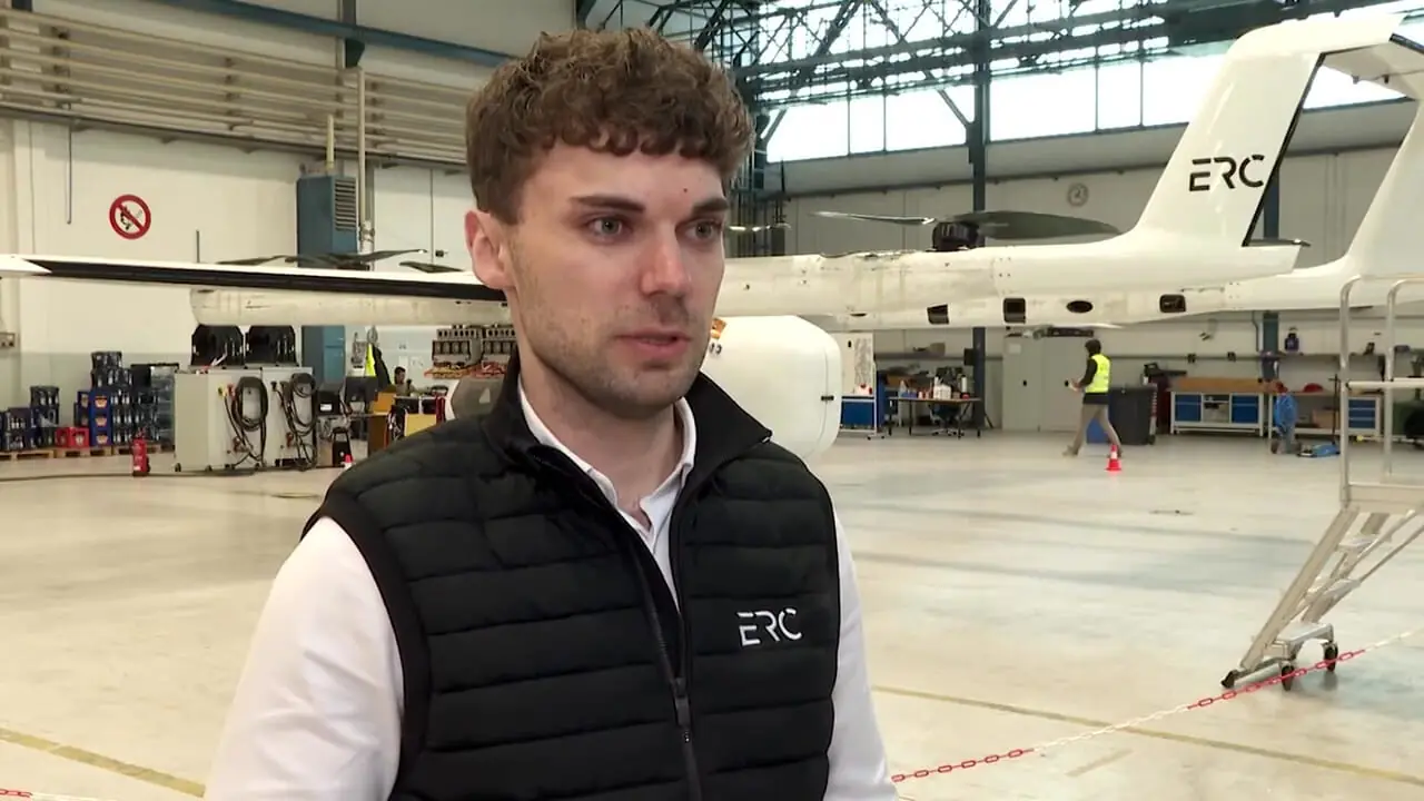 نخستین پرواز آزمایشی هواپیمای عمودپرواز برقی در اروپا