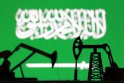 رویترز:عربستان تنها به اندازه هفت روز نفت در بندر ینبع ذخیره دارد