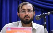 مردم ایران هر کس پایش را از راه امام و امت مبعوث کج بگذارد، ادب خواهند کرد