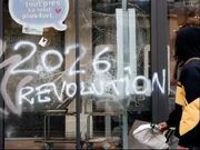 چرا مردم در سراسر اروپا دست به اعتراض زده‌اند؟