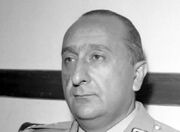 عکس: «نعمت‌الله نصیری، سومین رئیس ساواک» در کنار اسدالله علم