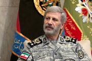 فرمانده کل ارتش: دشمن فهمید که باید به ملت ایران احترام بگذارد