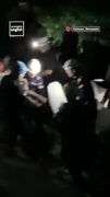 نجات یک کودک از زیر آوار شش روز پس از زلزله ونزوئلا