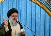 خطیب جمعه تهران: خونخواهی رهبر شهید خواست همگان است/ آمریکا را بیچاره می‌کنیم