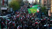 از آوردن خودروهای شخصی به داخل شهر خودداری کنید